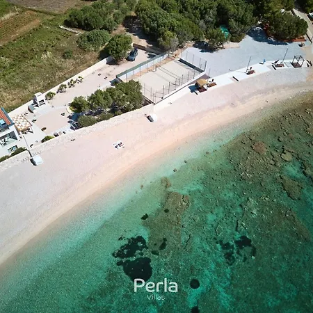 Villa Bonay With Pool, Jacuzzi And Sea View 80m From The *