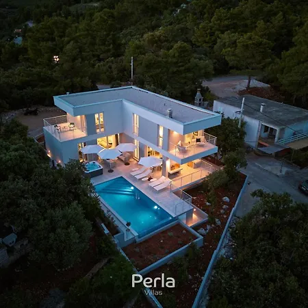 Bonay With Pool, Jacuzzi And Sea View 80m From The *