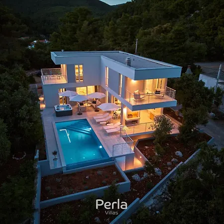 Villa Bonay With Pool, Jacuzzi And Sea View 80m From The Blato (Korcula)