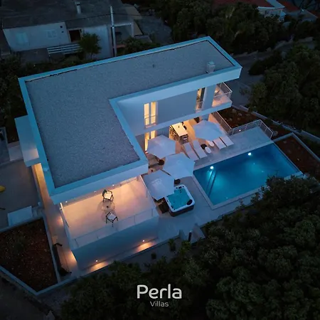 Villa Bonay With Pool, Jacuzzi And Sea View 80m From The Blato (Korcula)