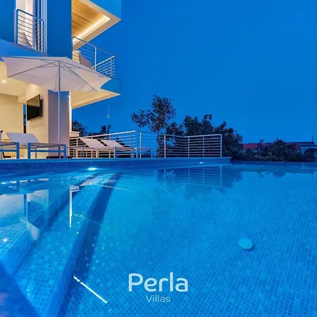 Villa Bonay With Pool, Jacuzzi And Sea View 80m From The