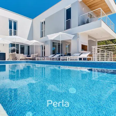 Villa Bonay With Pool, Jacuzzi And Sea View 80m From The