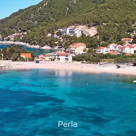 Villa Bonay With Pool, Jacuzzi And Sea View 80m From The Blato (Korcula)