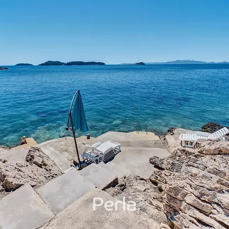 Villa Bonay With Pool, Jacuzzi And Sea View 80m From The Blato (Korcula)