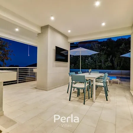 Villa Bonay With Pool, Jacuzzi And Sea View 80m From The *